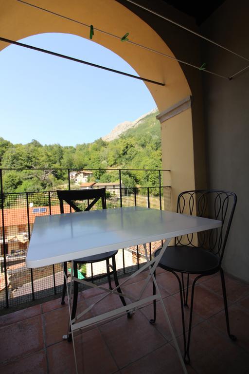Apartment Casa Gianfrati Corfino Bagian luar foto